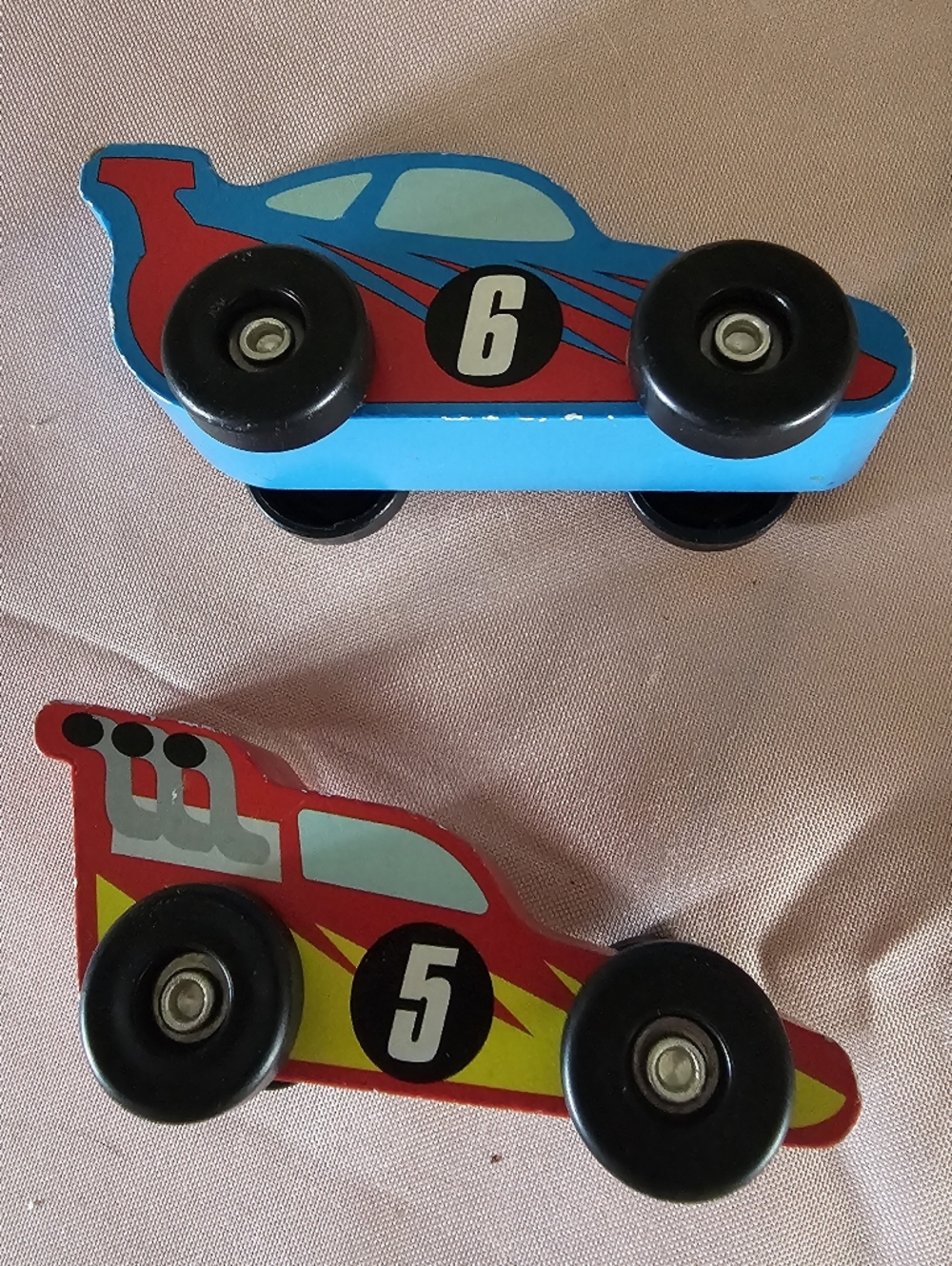 Melissa & Doug Wooden Toy Train & Car Bundle - Picture 4 of 6